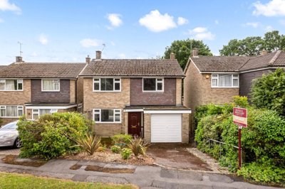 Property on Sefton Chase, TN6 2TG