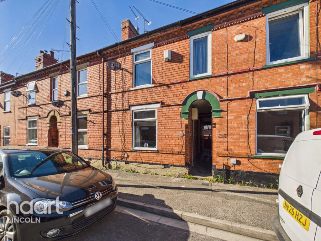 Terraced House