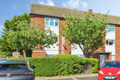 Property on SG12 7DJ