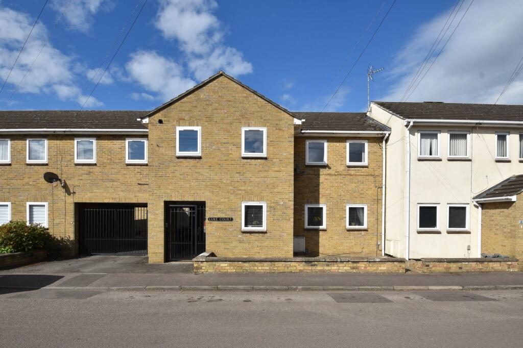 Property main image