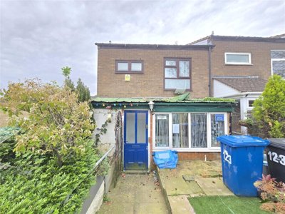 Property on Chapelon, B77 2EW