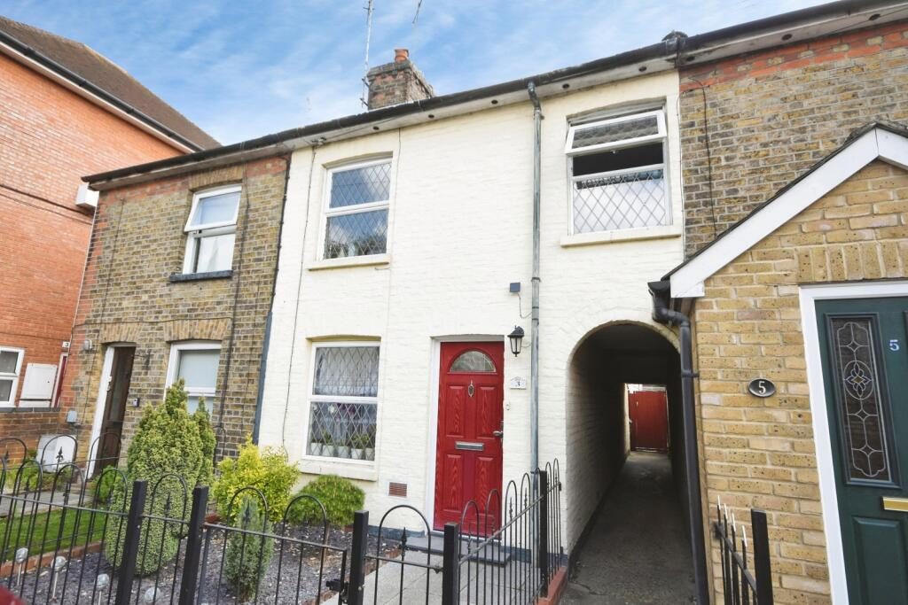 Terraced House