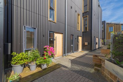 Property on Makers Place, S3 8FS