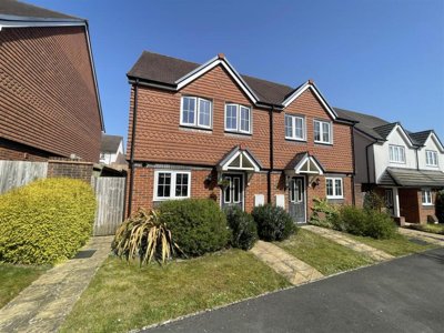 Property on Glover Close, SP1 3DE