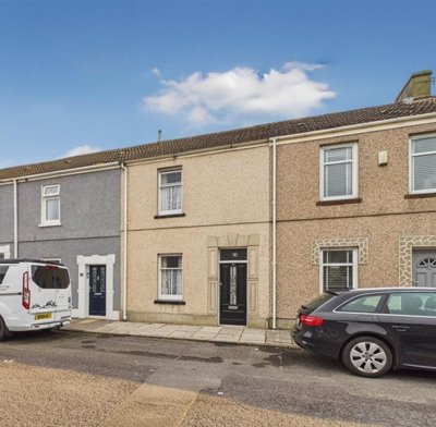 Property on SA15 2NY