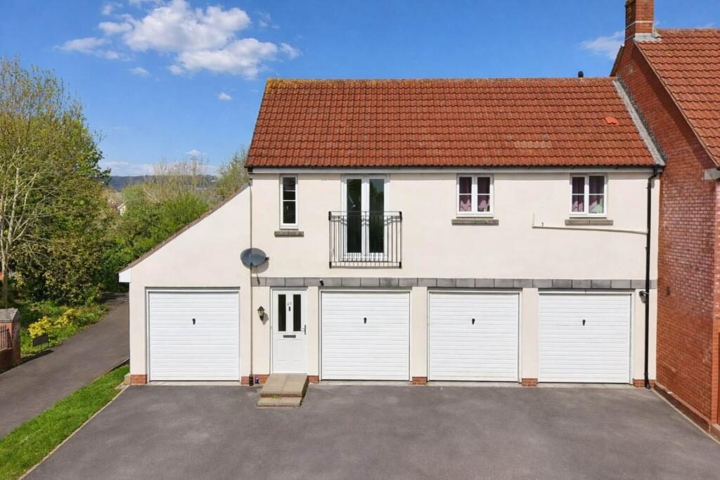Coach House