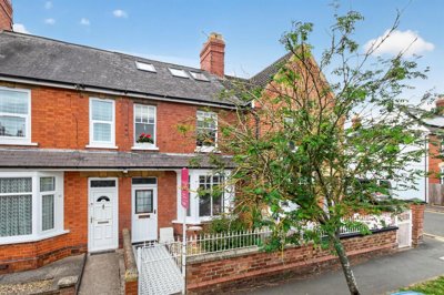 Property on Kings Road, PE9 1HA