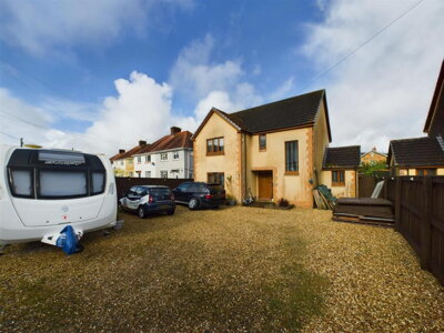 Property on Ashgrove, SA15 5LE