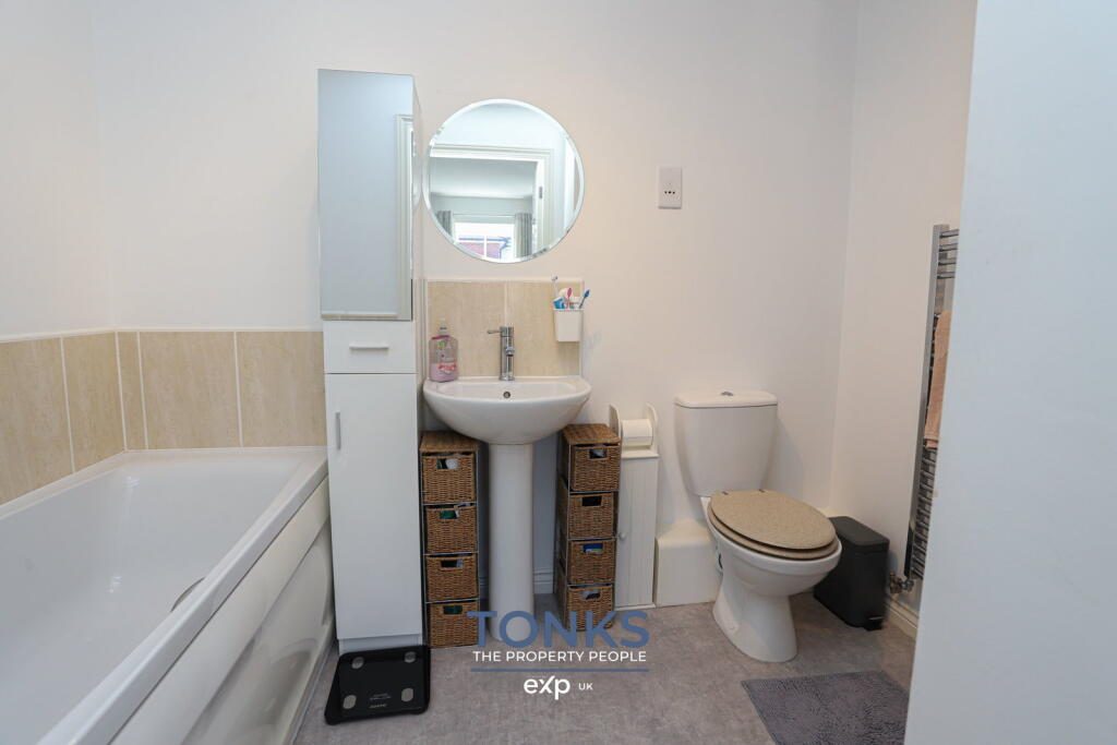 Thumbnail 38