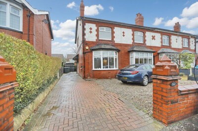 Property on Radcliffe New Road, M45 7RG