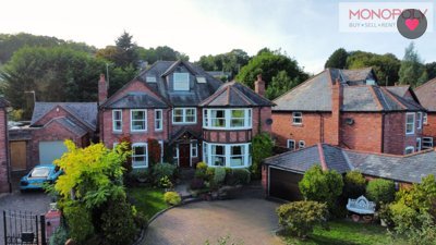 Property on Village Walks, LL12 8SZ
