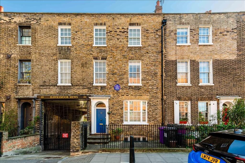 Property main image