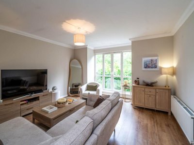 Property on St Catherine'S Gardens, EH12 7AZ