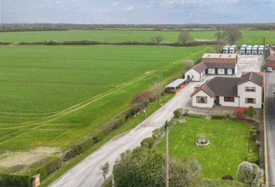 Property on Moss Road, DN6 0HN