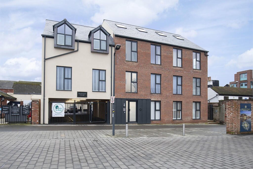 Property main image