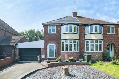 Property on The Broadway, DY1 3DW