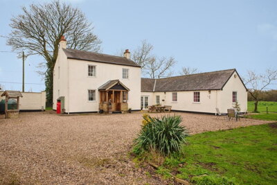 Property on Fen Road, LN4 4DT