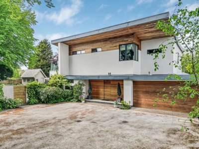Property on Seven Corners Lane, HU17 7AJ