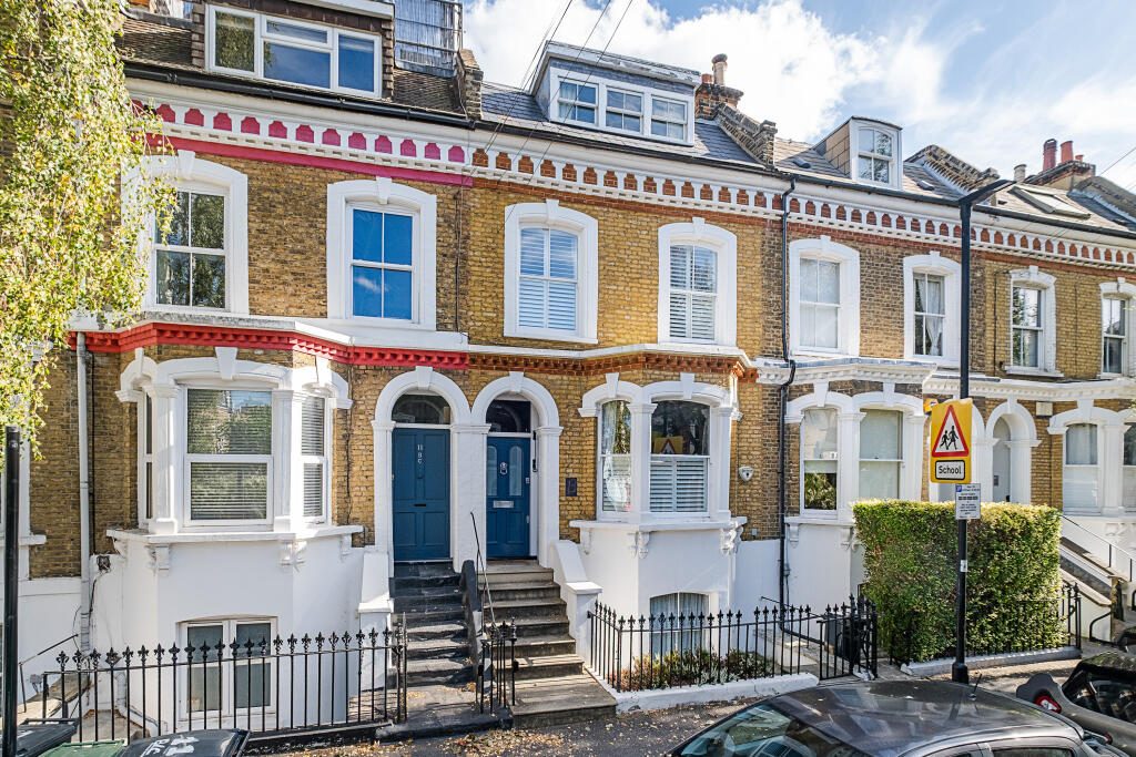 Terraced House