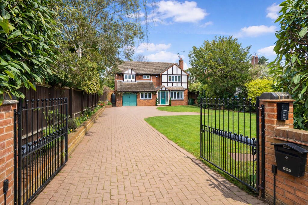 Property main image