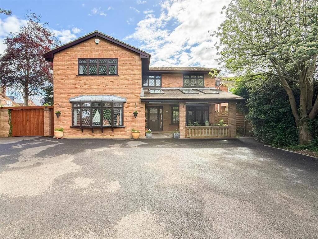 Detached House