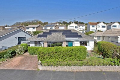 Property on St Davids Road, TQ14 8RW