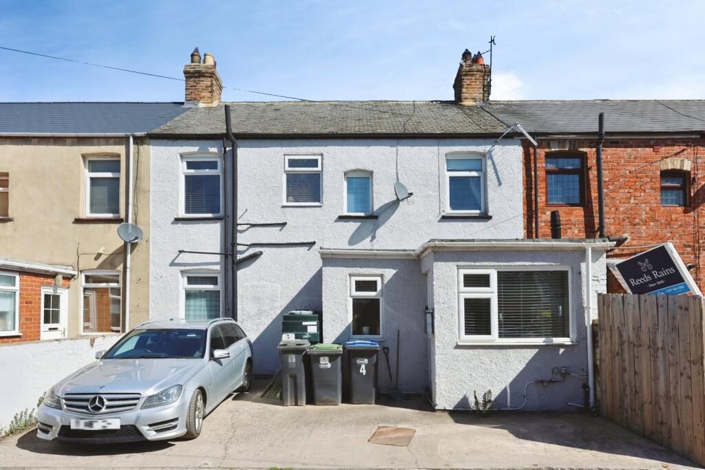 Terraced House