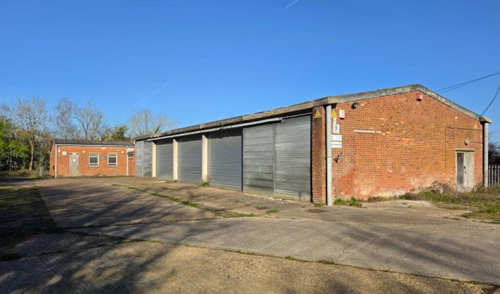 Distribution Warehouse