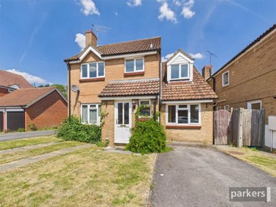 Property on Egremont Drive, RG6 3BS