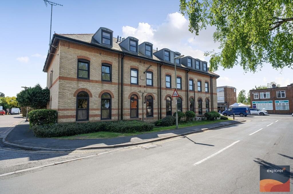 Ground Maisonette