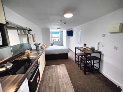 Property on Spaniel Row, NG1 6EP