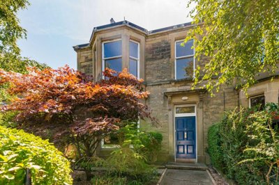Property on Argyle Crescent, EH15 2QQ