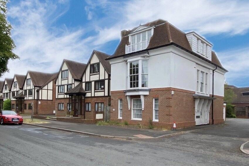 Property main image