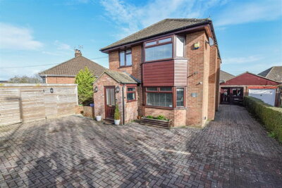Property on Tilsdown, GL11 5RQ