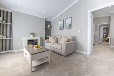 Property on Fereneze Road, G78 3AT