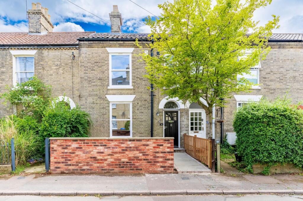 Property main image