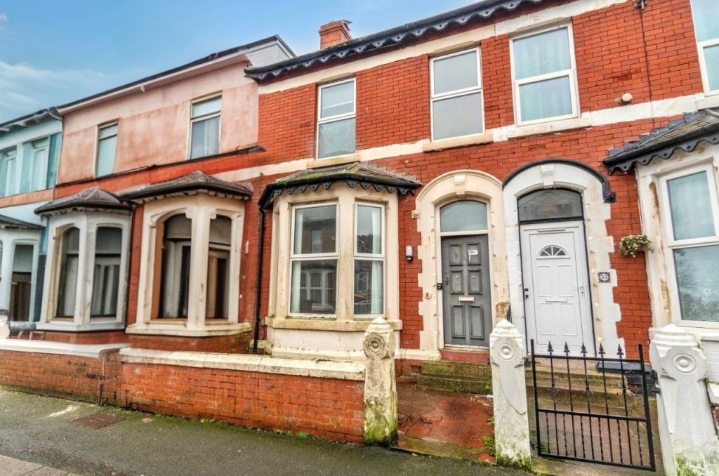 Terraced House