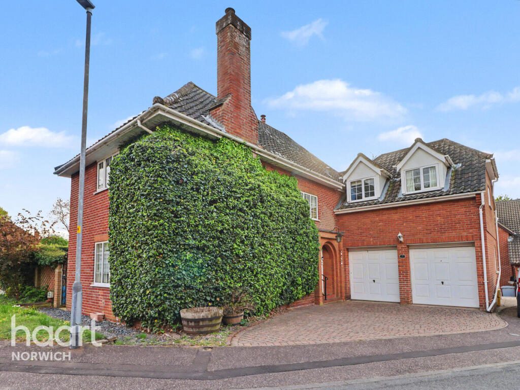 Detached House