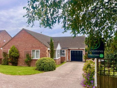 Property on Penny Lane, TN40 2PY