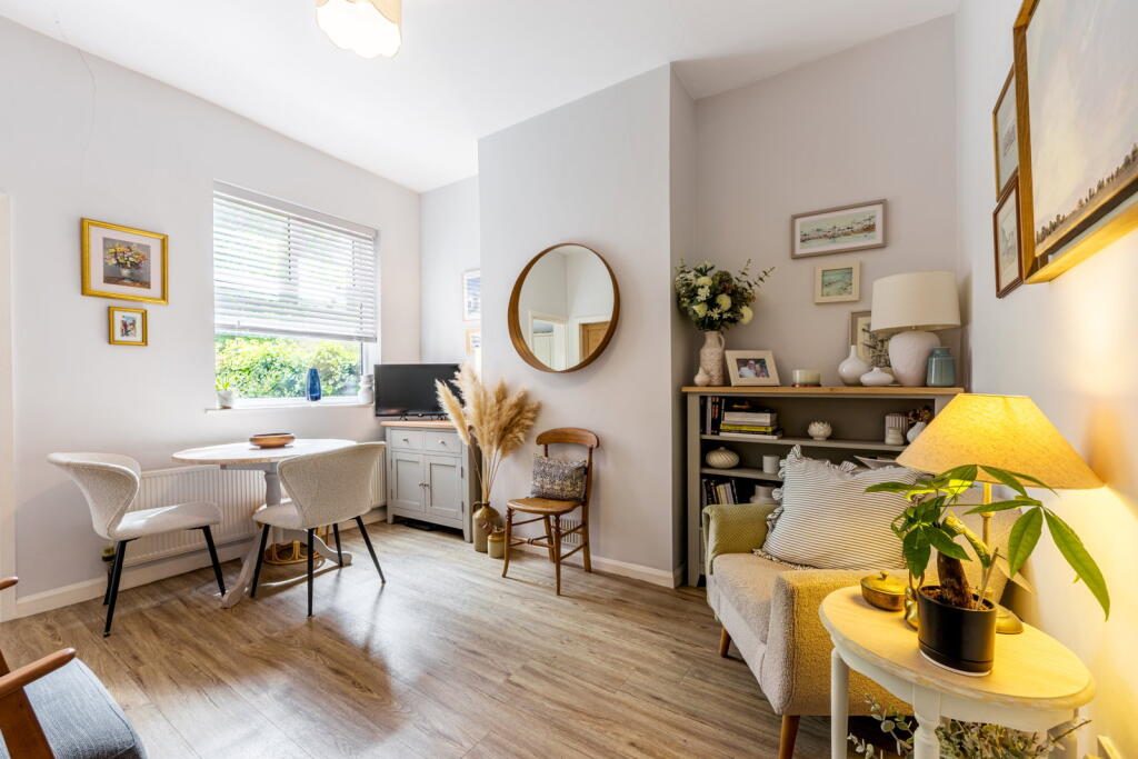 Thumbnail 11