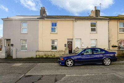 Property on North Street, BN17 6JJ