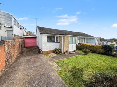 Property on Oak Close, EX16 6ET