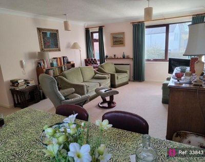 Property on New Cross Road, OX3 8LP