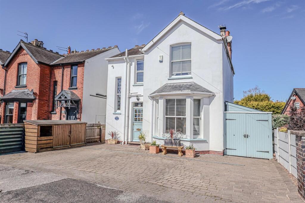 Property main image