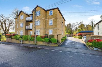 Property on Cotterells, HP1 1AG