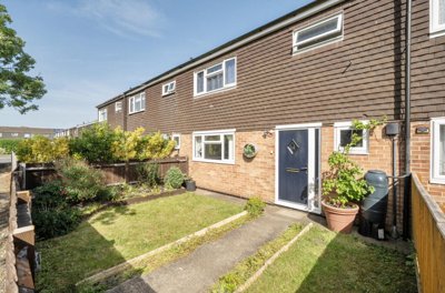 Property on Blenheim Drive, OX26 2NF