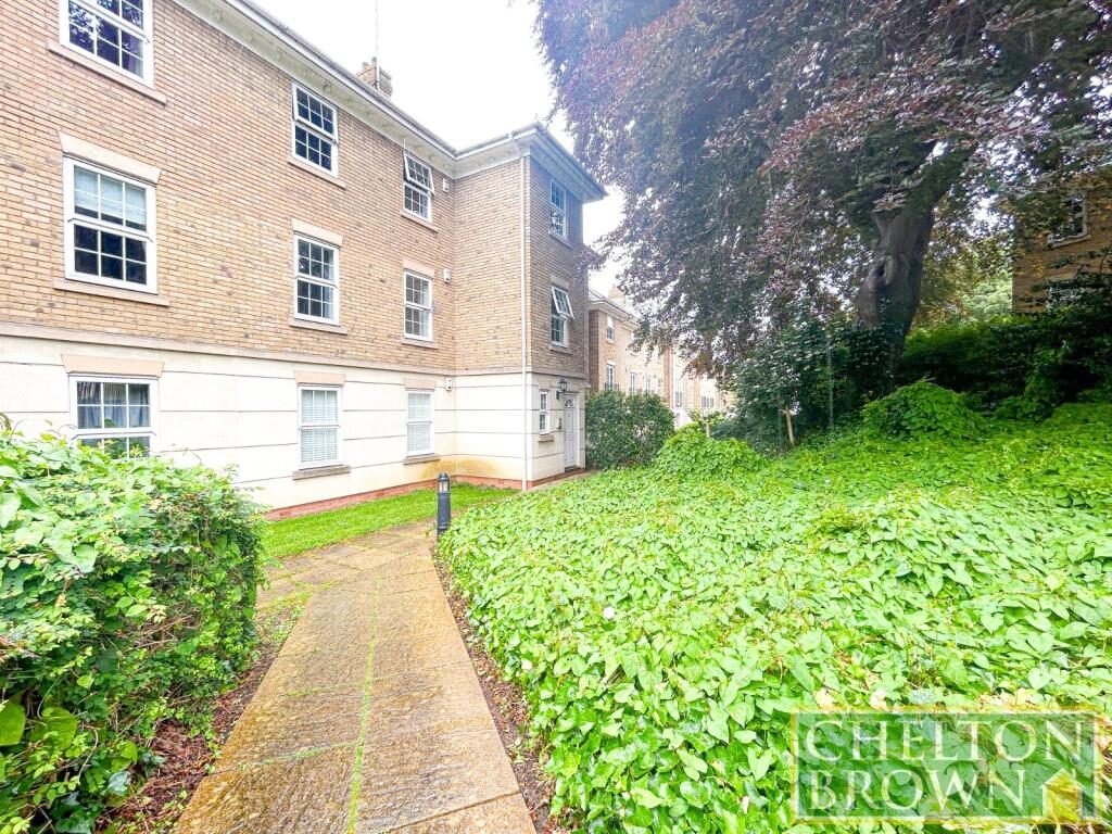 Property main image