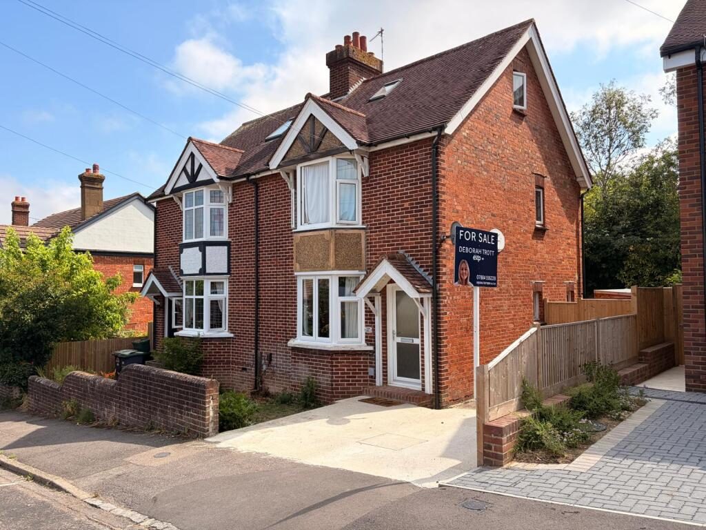 Property main image