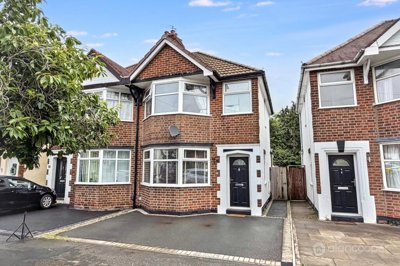 Property on St Nicolas Road, CV11 6LD