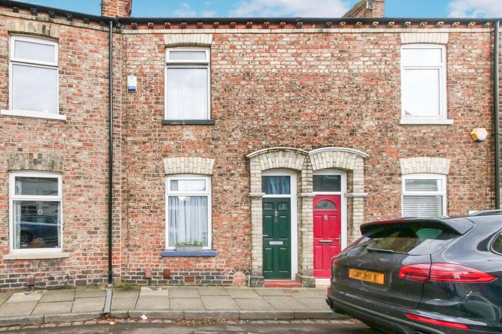 Terraced House